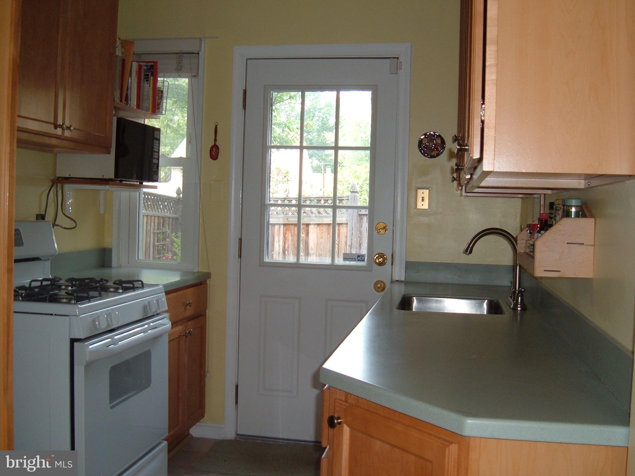 ROSEMONT - Residential Lease