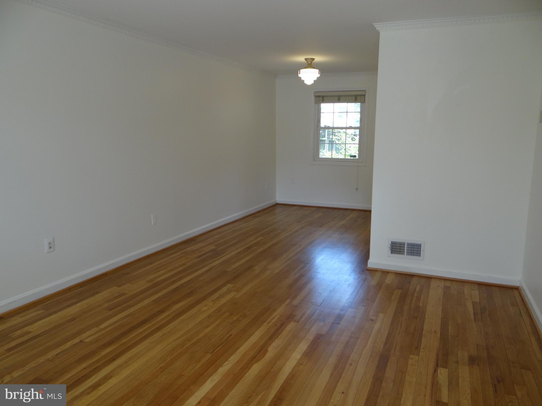 ROSEMONT - Residential Lease