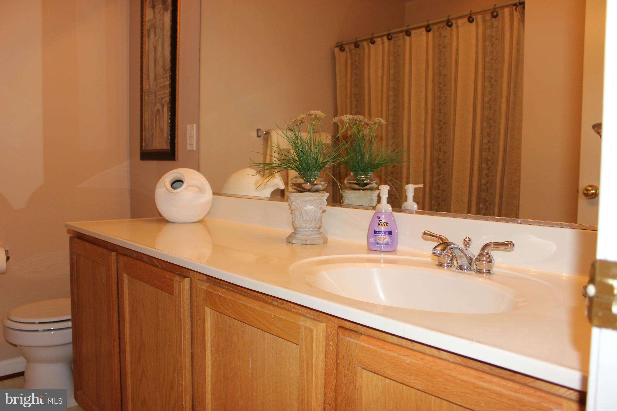 INDEPENDENCE - Residential Lease