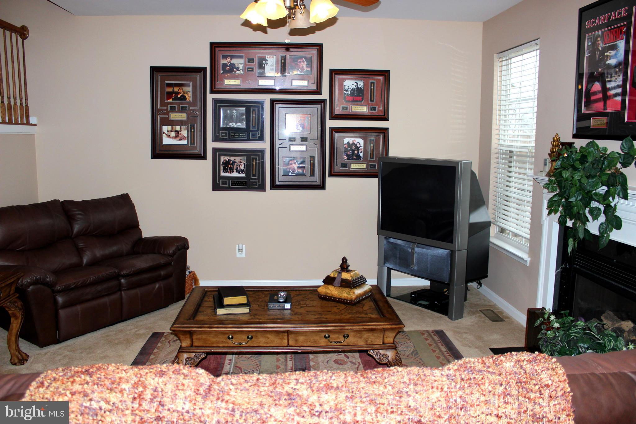 INDEPENDENCE - Residential Lease