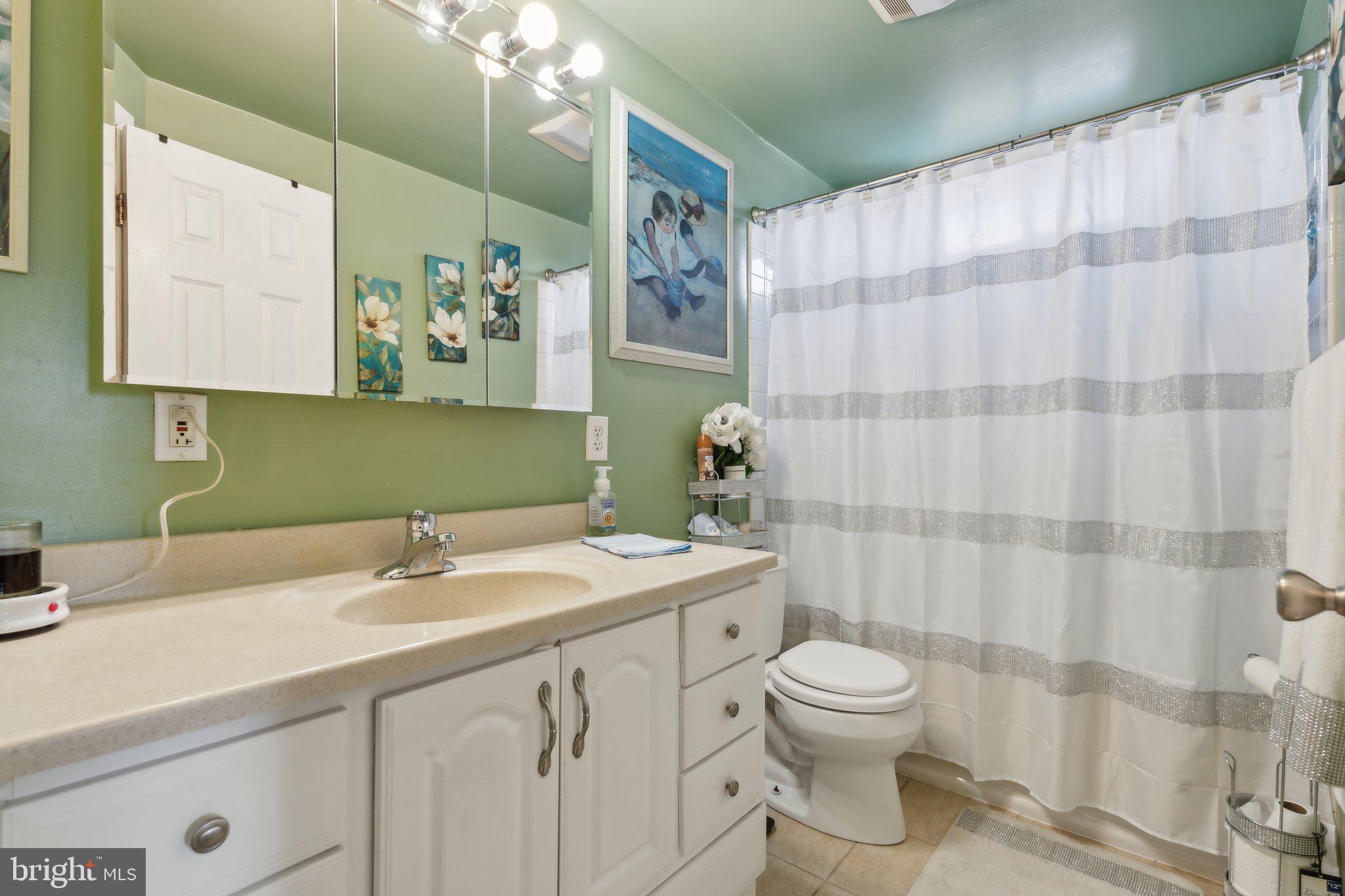 ROCK CREEK ESTATES - Residential