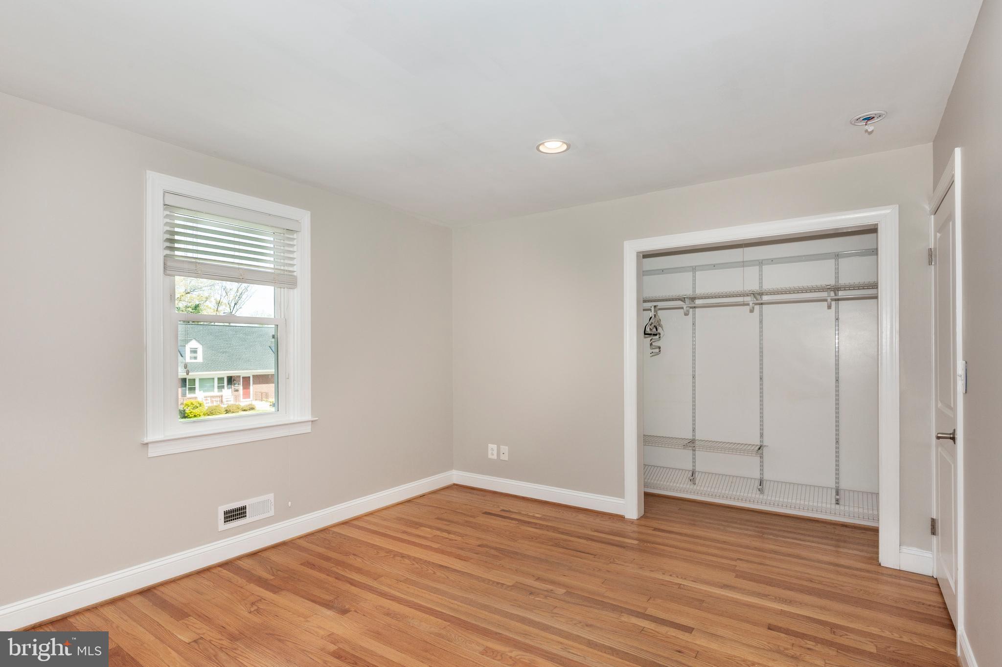 BRIDLEWOOD - Residential