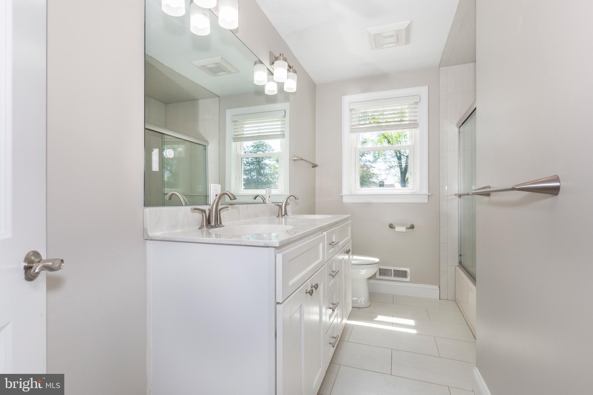 BRIDLEWOOD - Residential