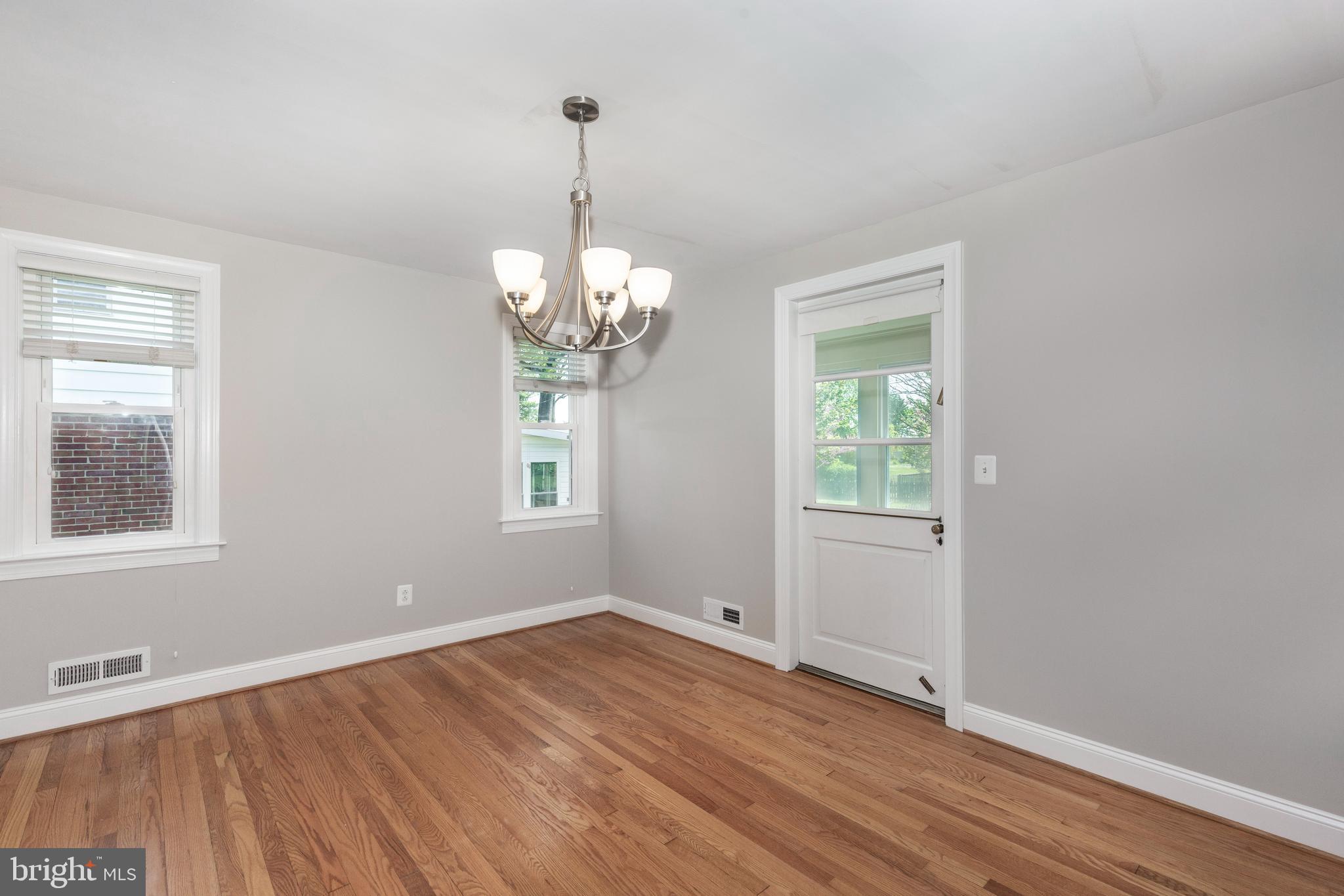 BRIDLEWOOD - Residential