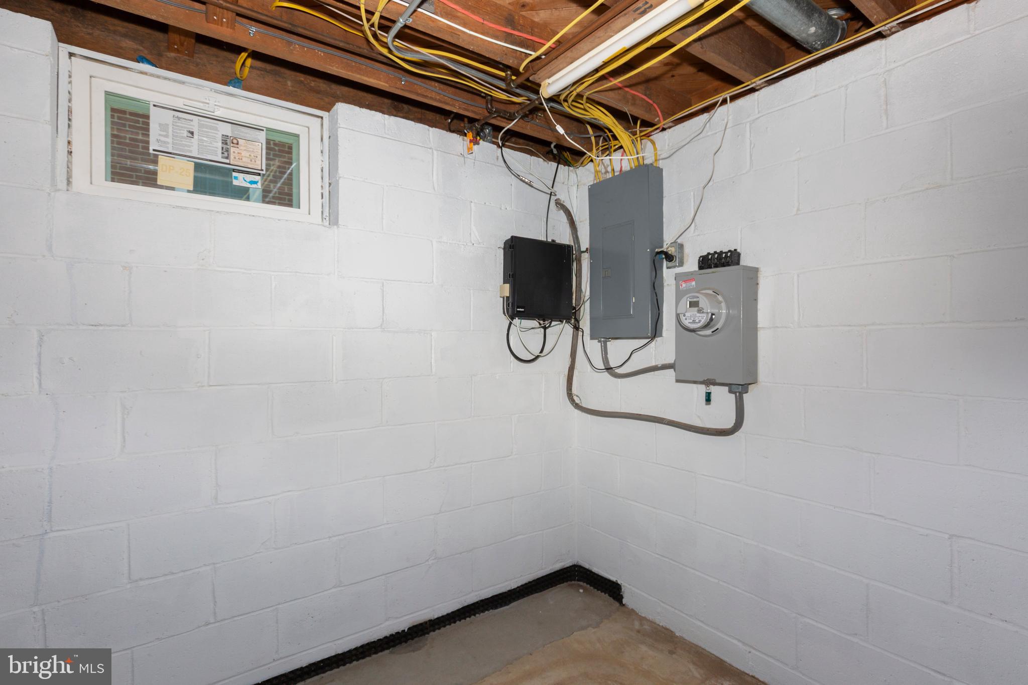 BRIDLEWOOD - Residential