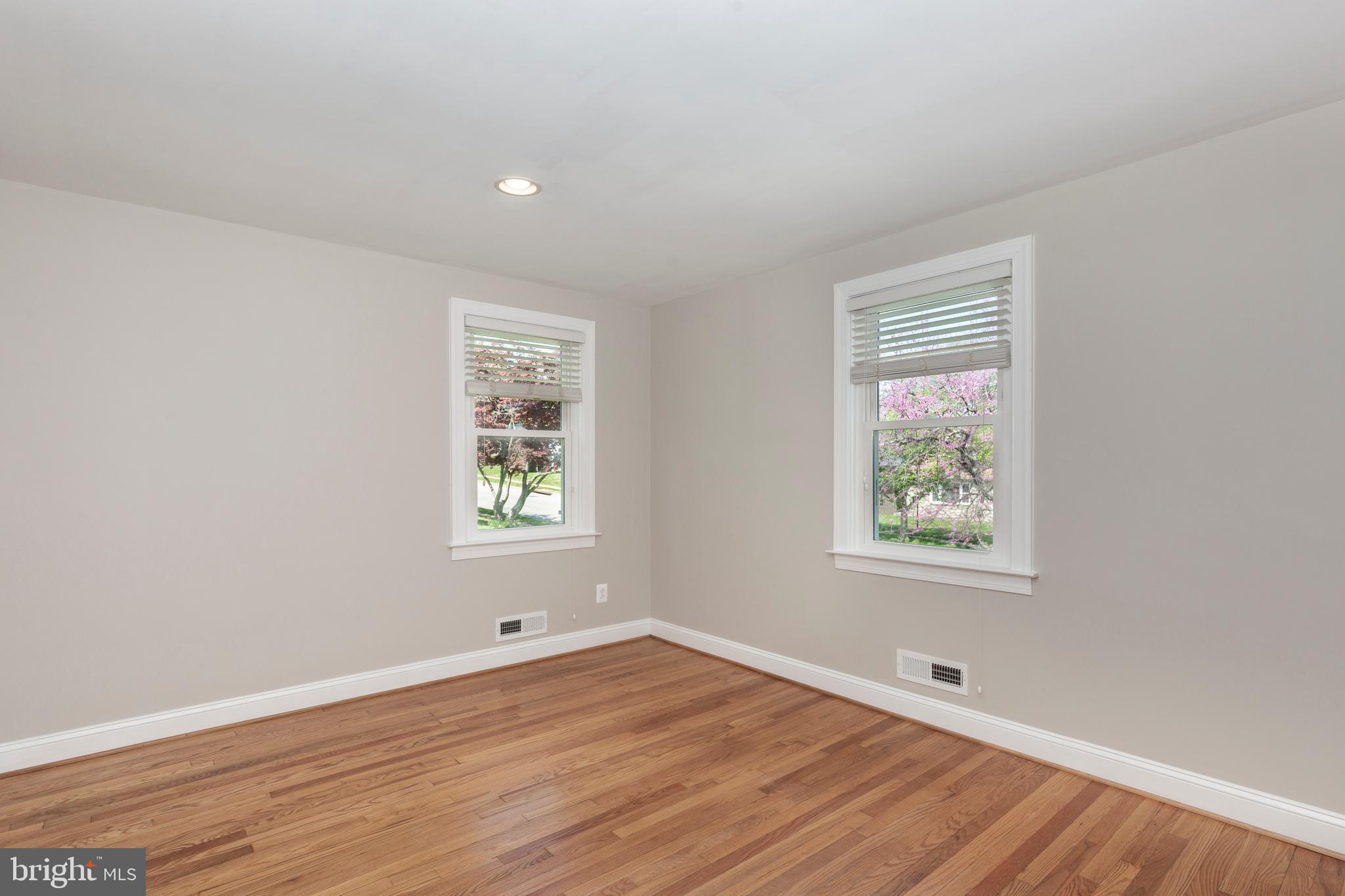 BRIDLEWOOD - Residential