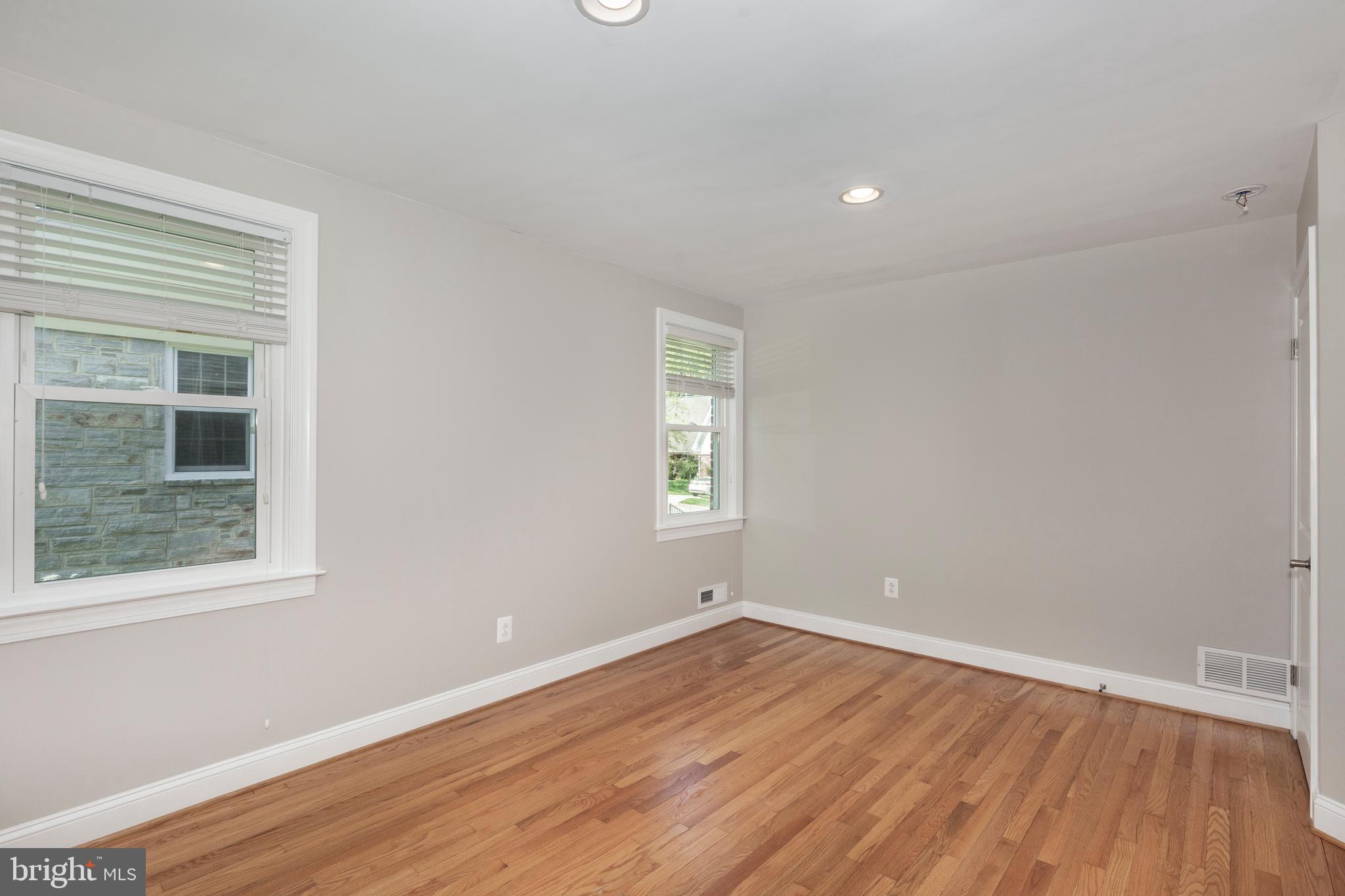 BRIDLEWOOD - Residential