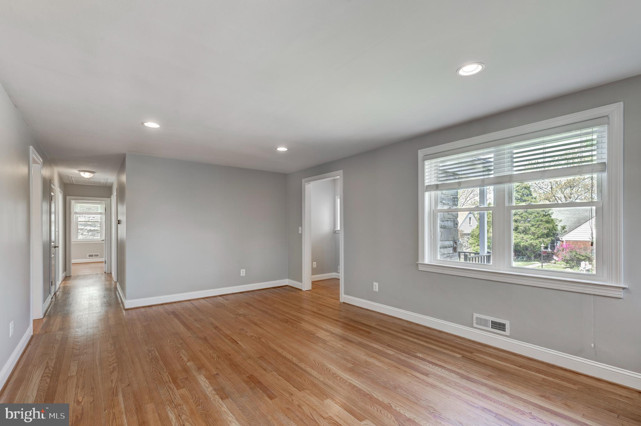 BRIDLEWOOD - Residential