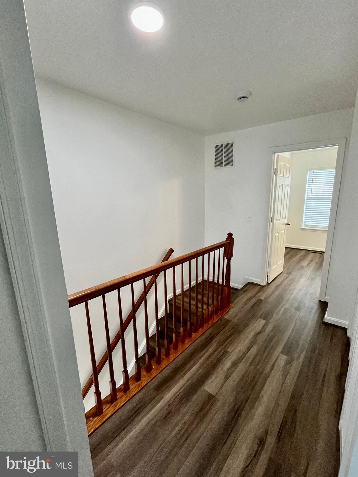 KINCAID FOREST - Residential Lease