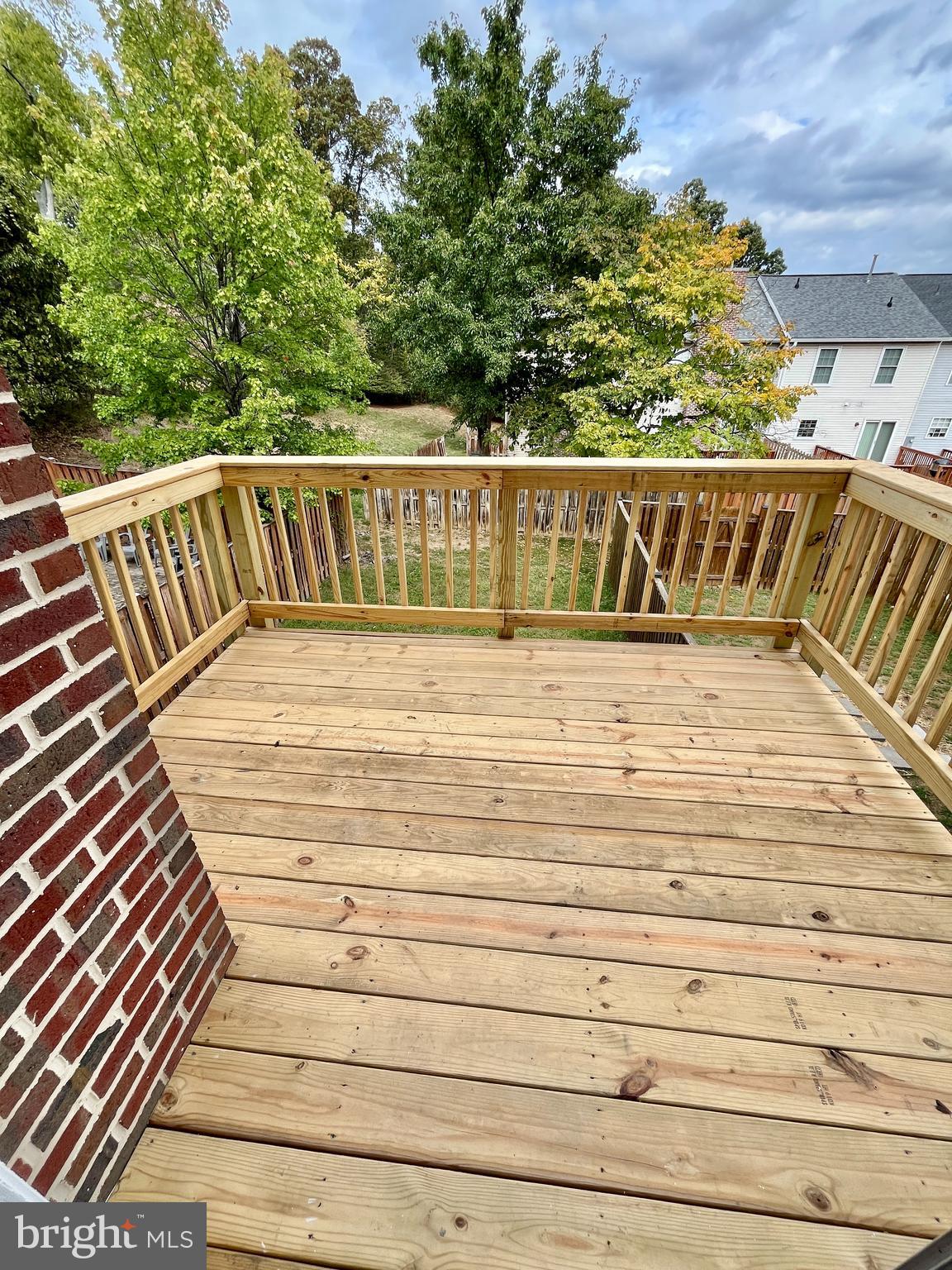 KINCAID FOREST - Residential Lease