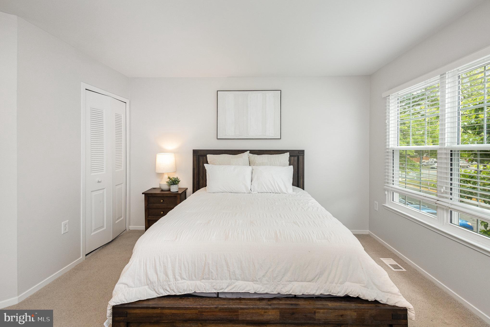 VILLAGES OF MOUNT VERNON - Residential