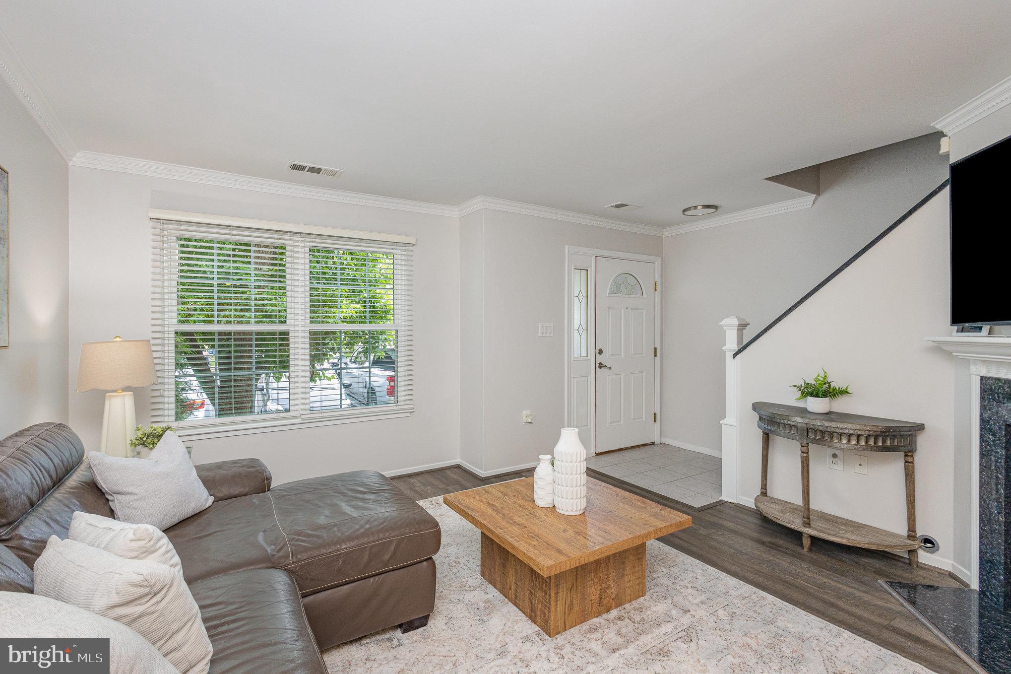 VILLAGES OF MOUNT VERNON - Residential