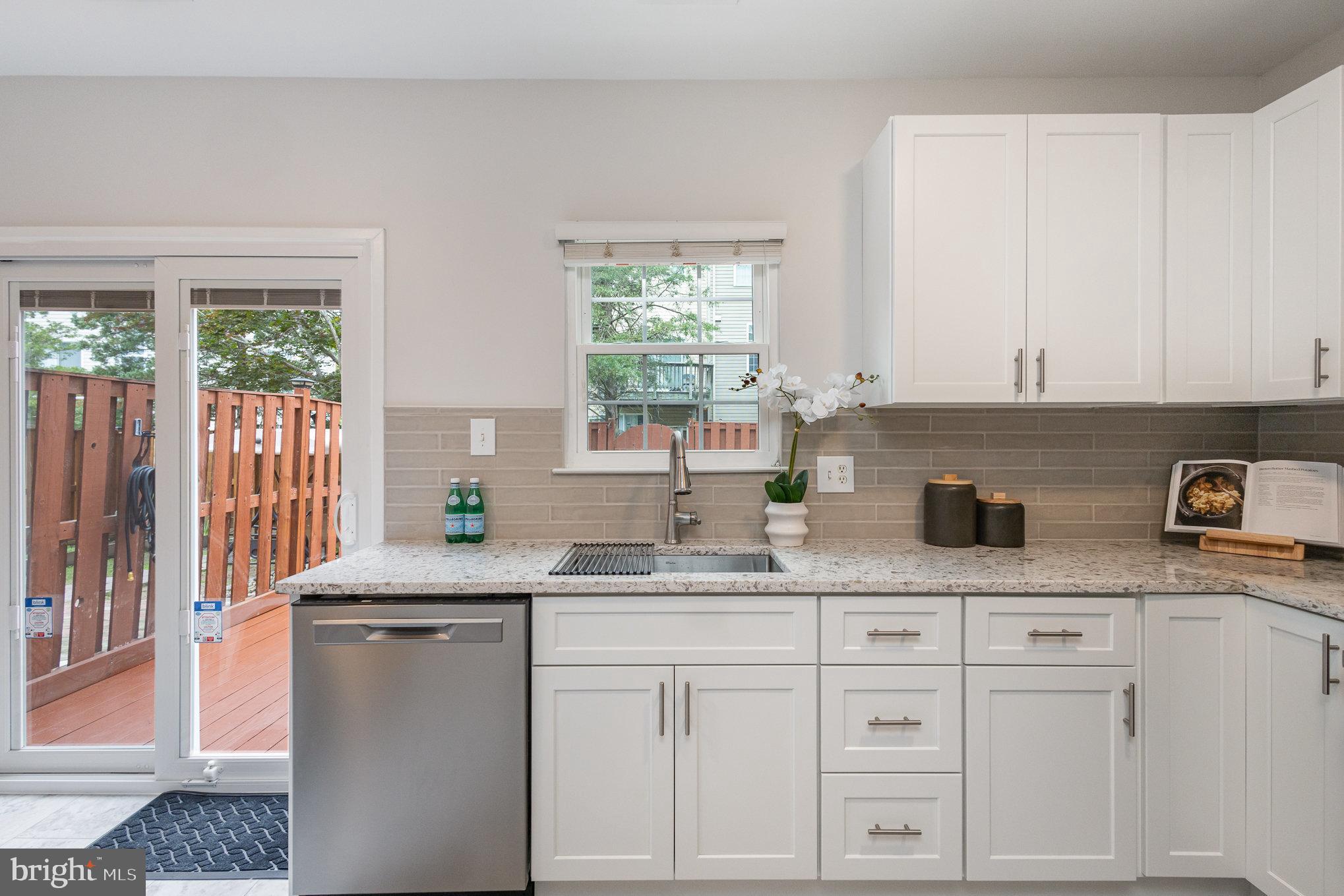 VILLAGES OF MOUNT VERNON - Residential