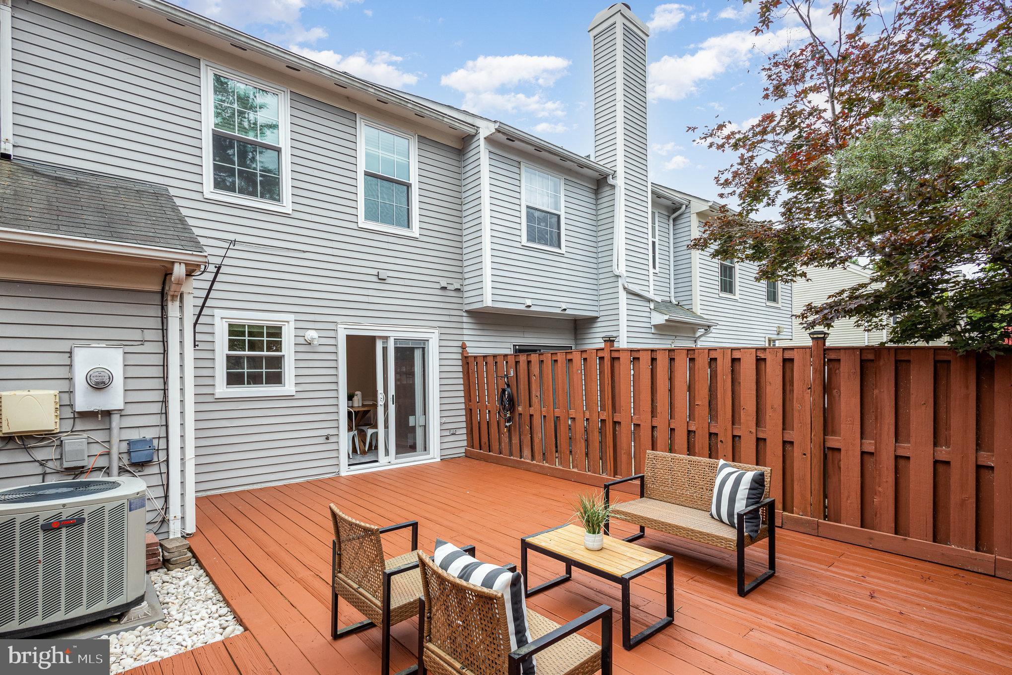 VILLAGES OF MOUNT VERNON - Residential