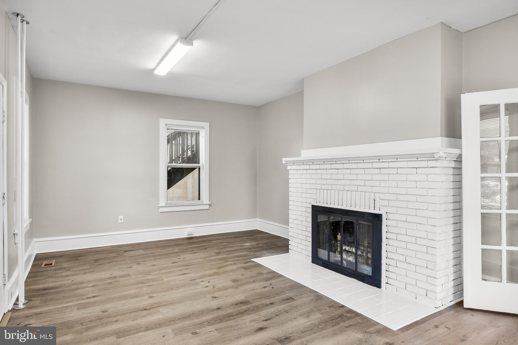 517 WHITE HORSE PIKE