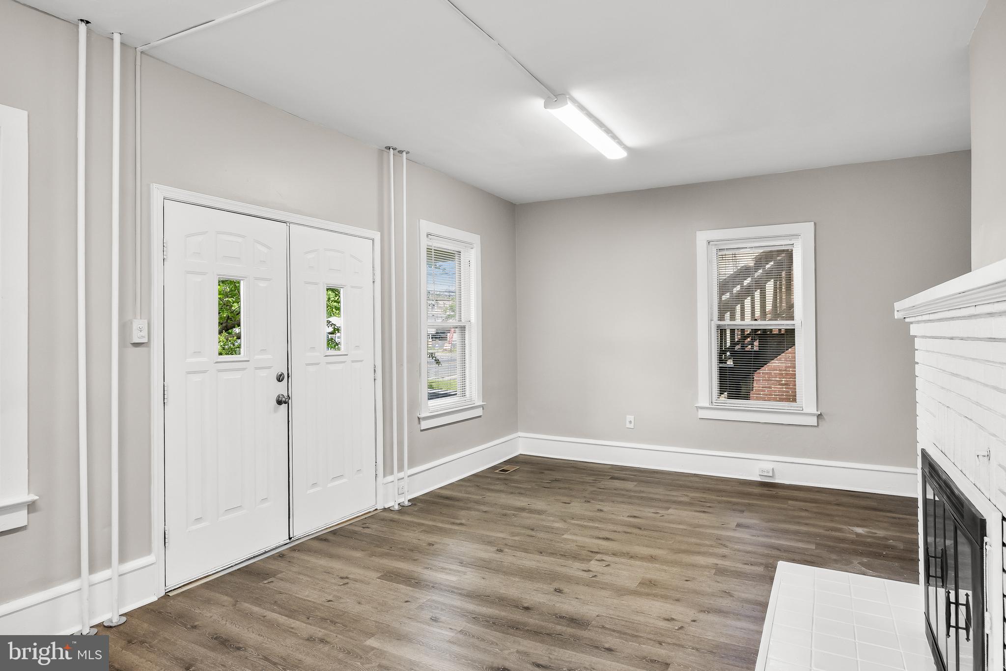 517 WHITE HORSE PIKE