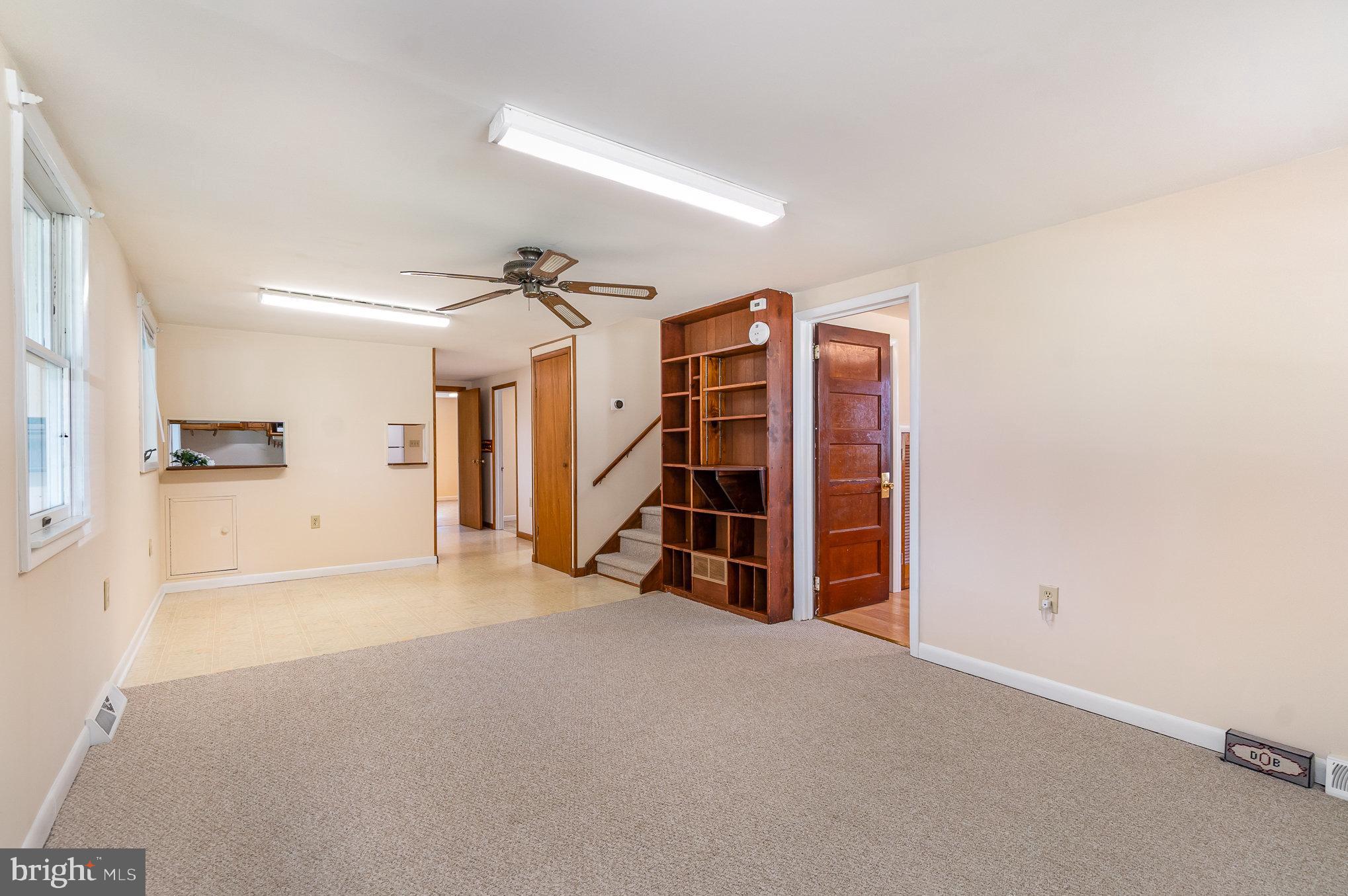 259 MAIN STREET E