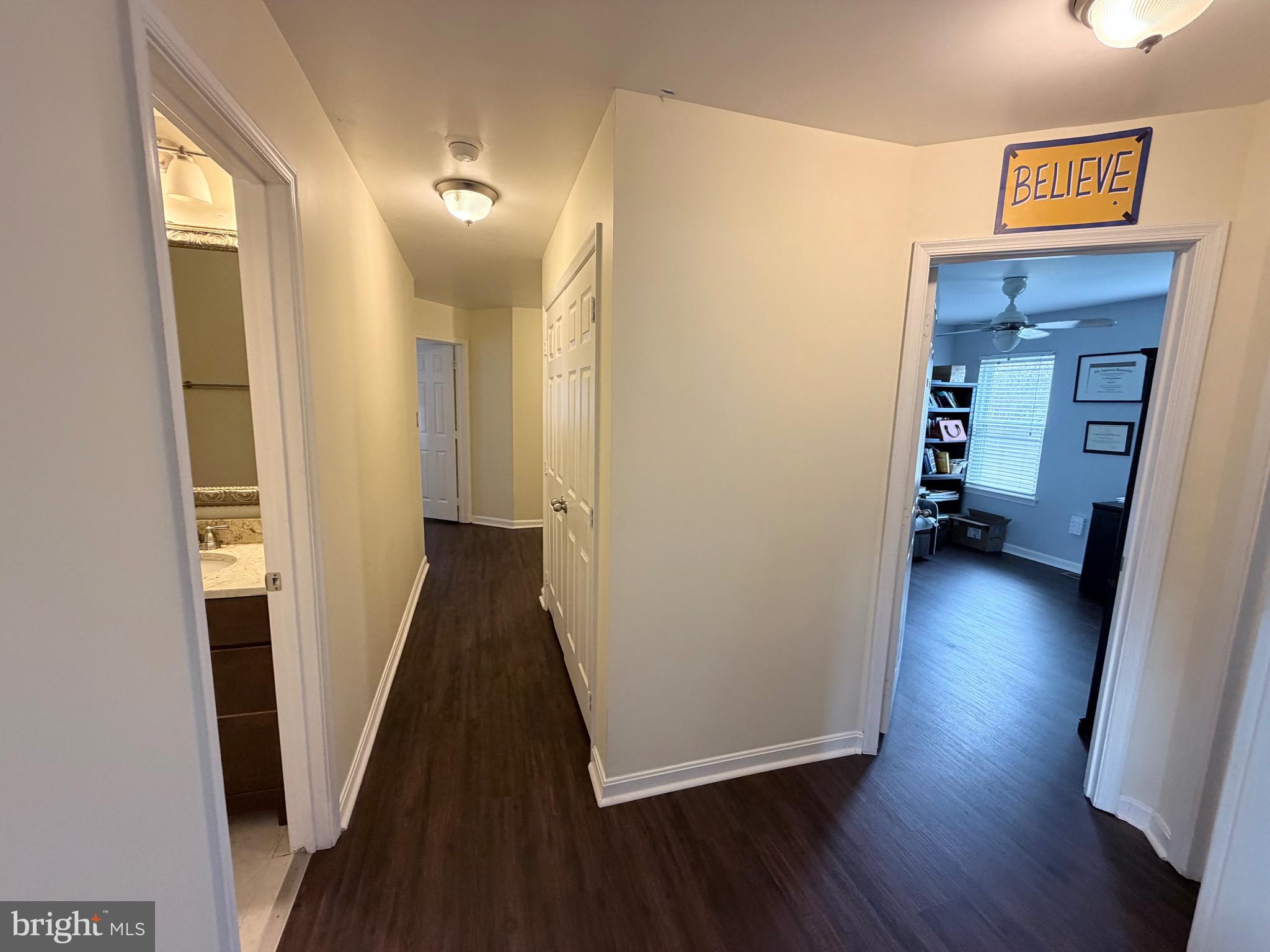 HAMPSHIRE - Residential Lease