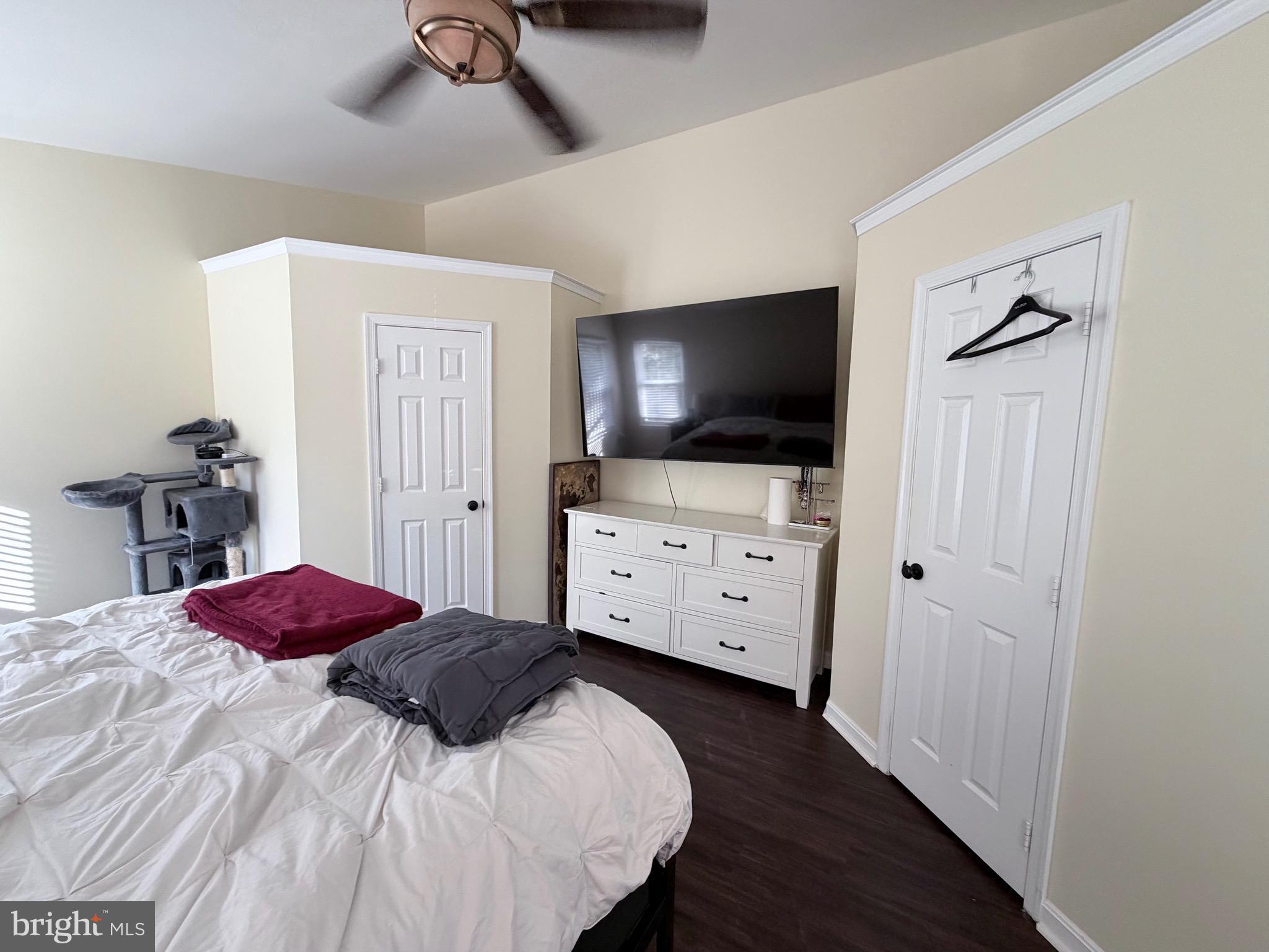 HAMPSHIRE - Residential Lease