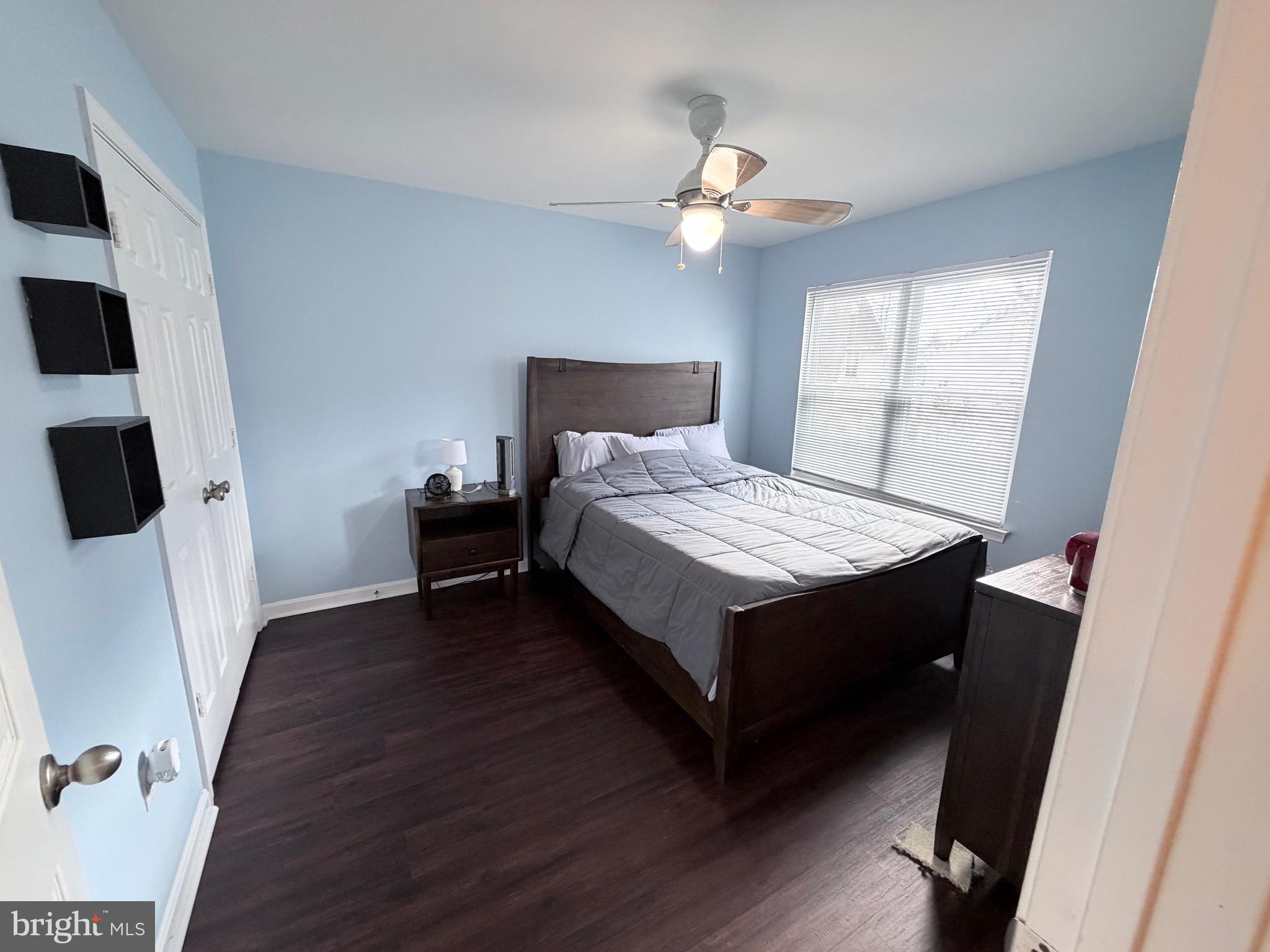 HAMPSHIRE - Residential Lease