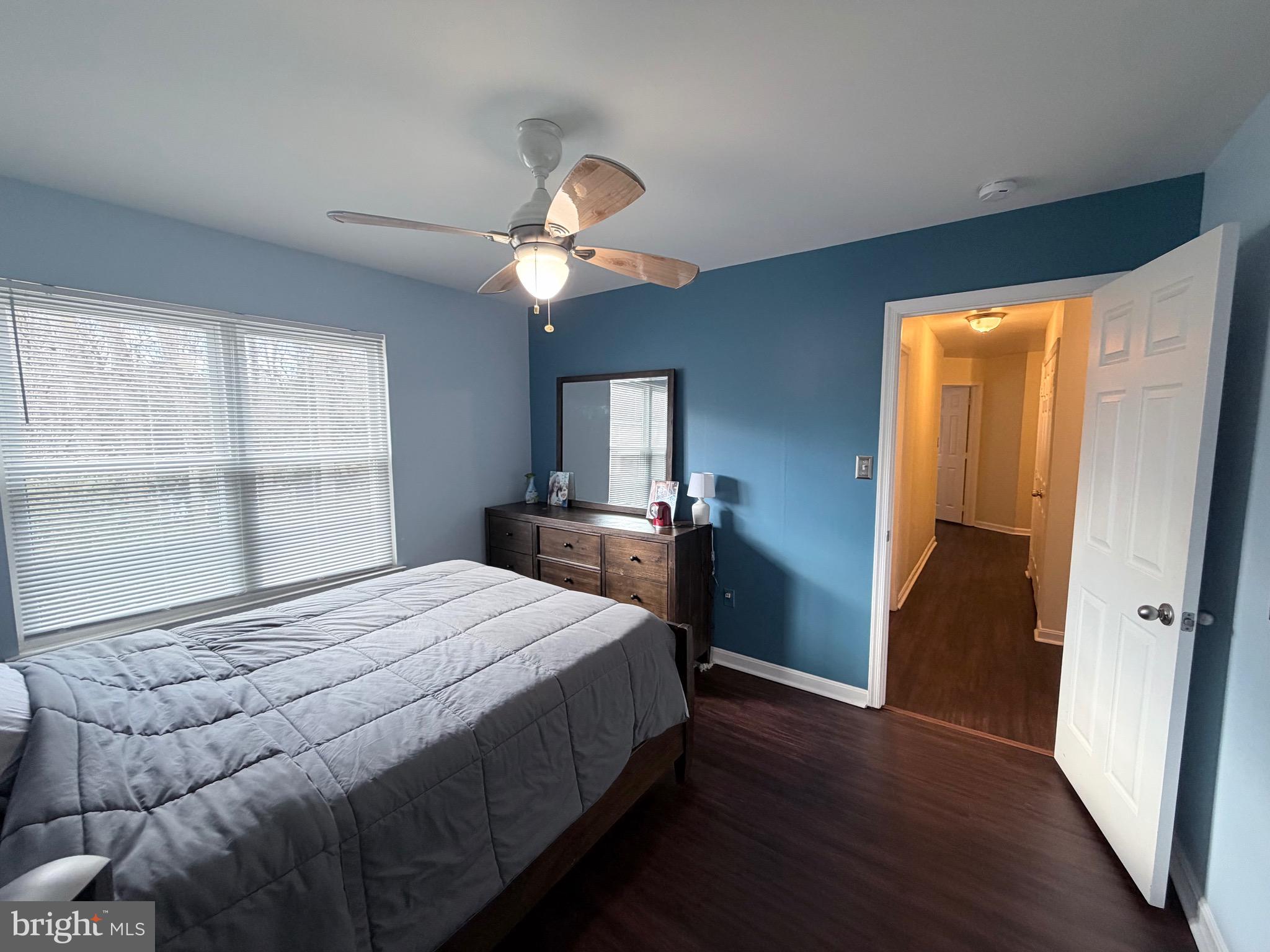 HAMPSHIRE - Residential Lease