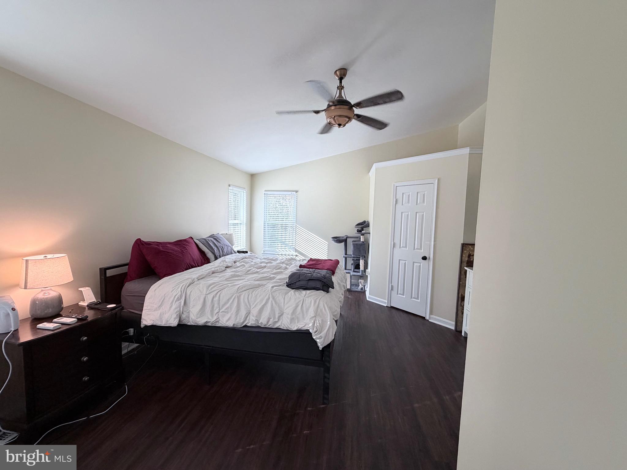 HAMPSHIRE - Residential Lease