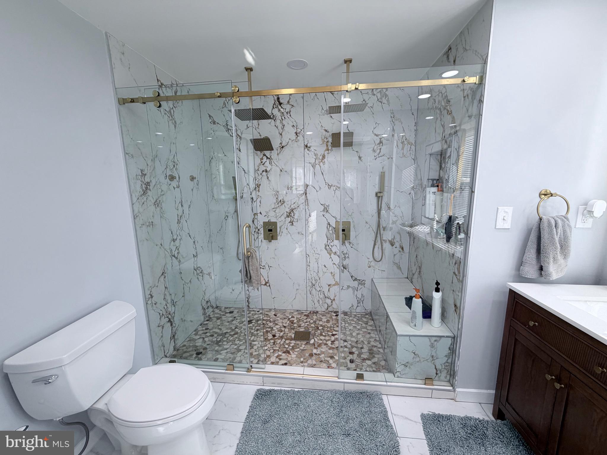 HAMPSHIRE - Residential Lease