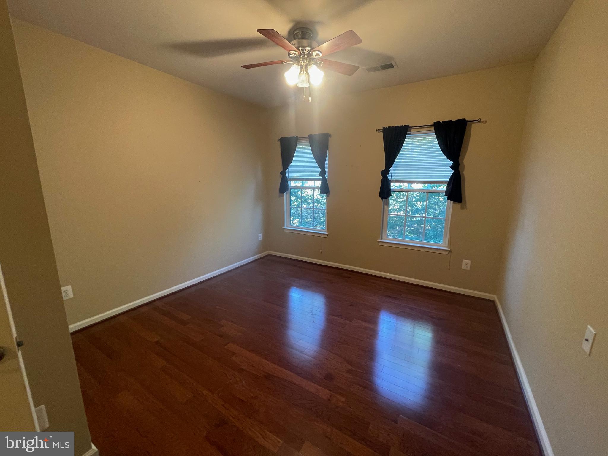 STONEY RUN - Residential Lease