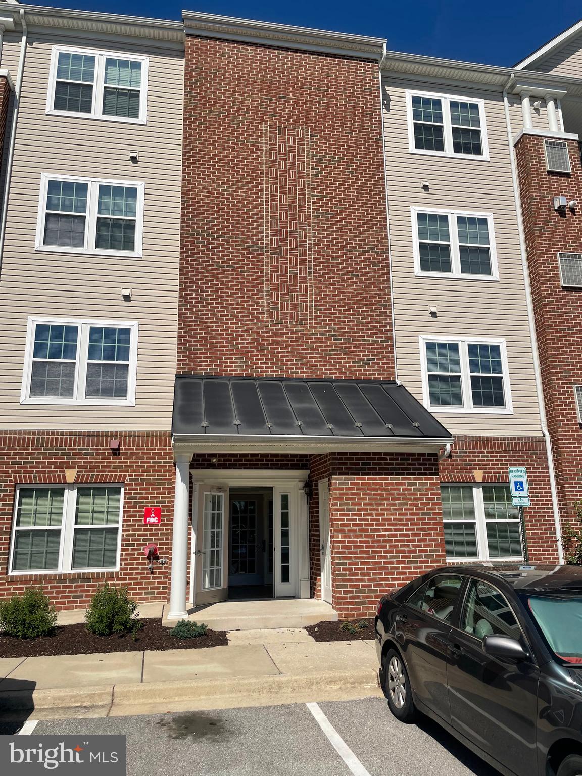 STONEY RUN - Residential Lease