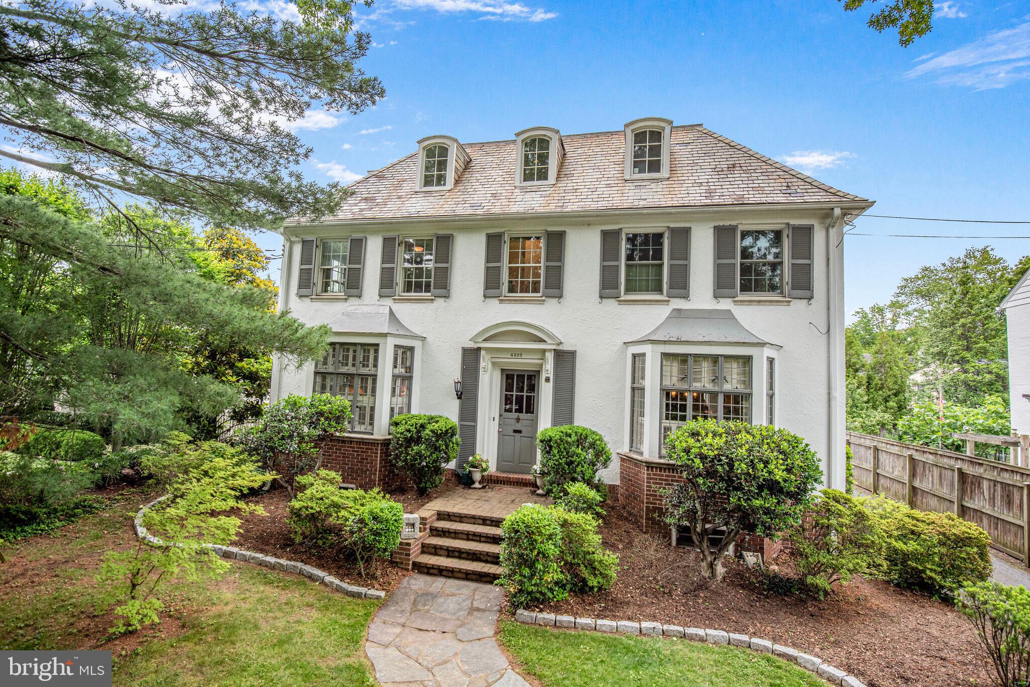 4305 BRADLEY LANE