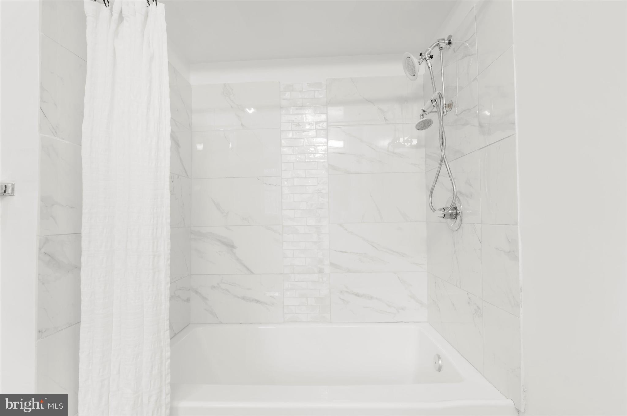 OXFORD ROAD - Residential