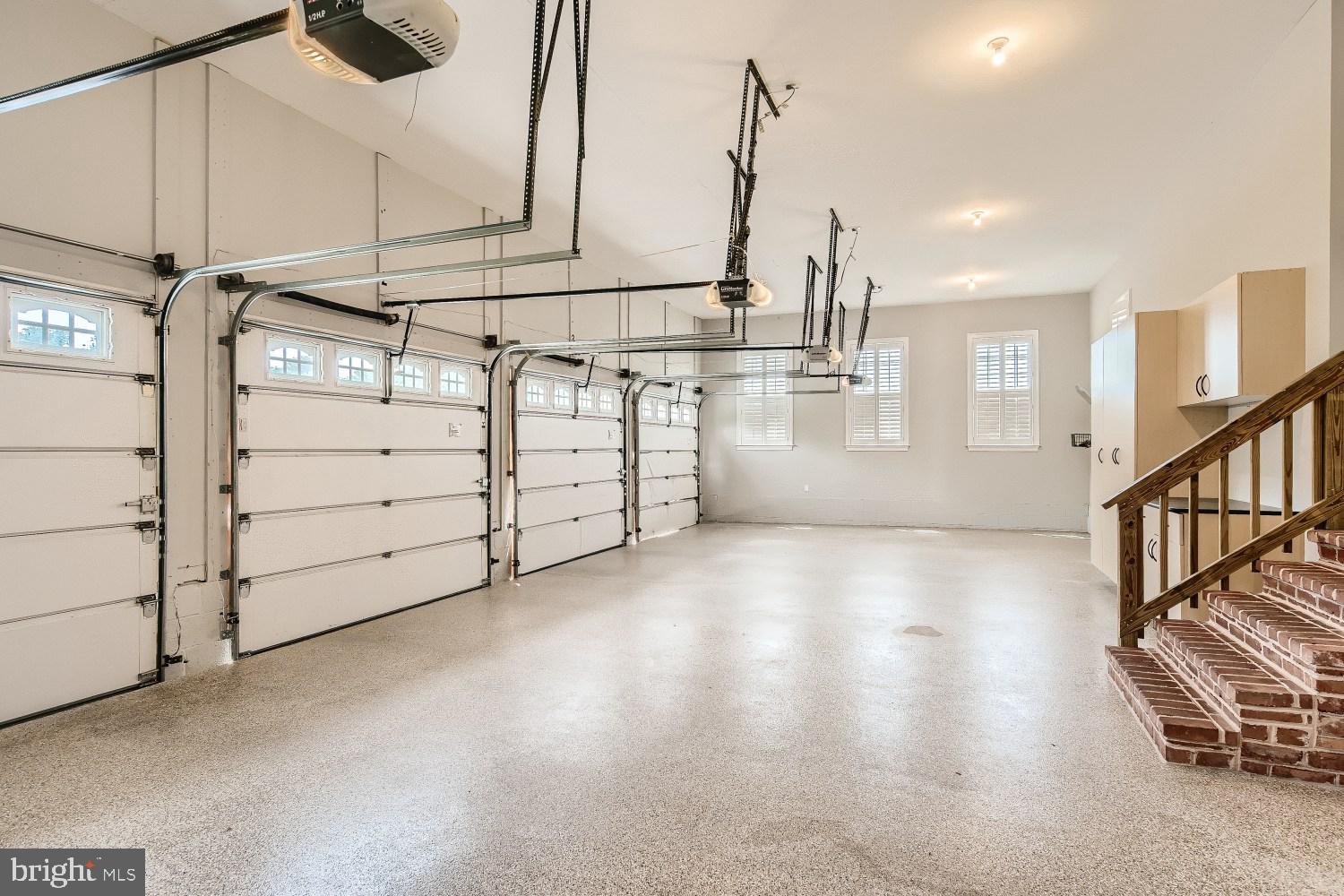 TIMBERLINE PARK - Residential Lease