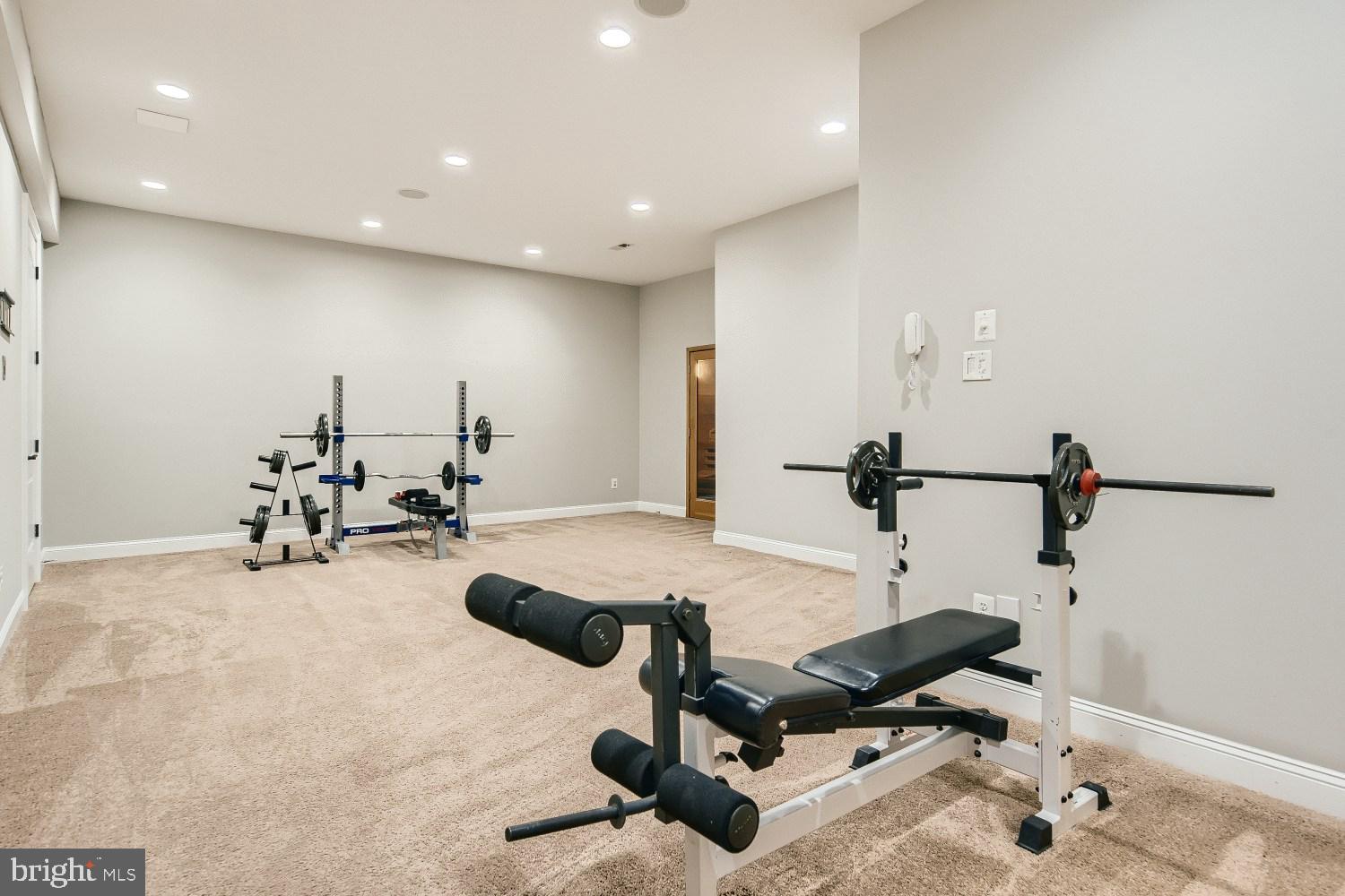 TIMBERLINE PARK - Residential Lease