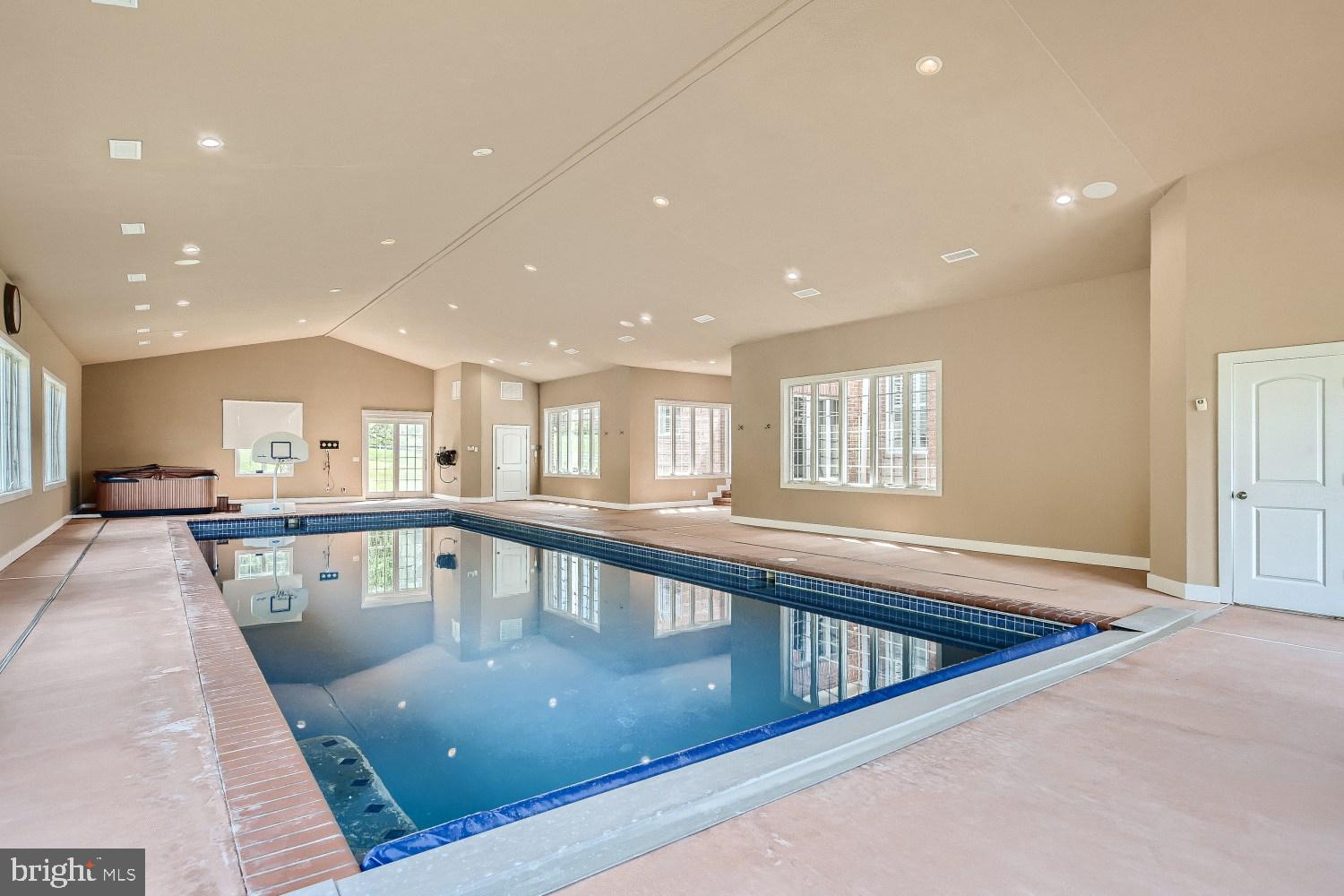 TIMBERLINE PARK - Residential Lease