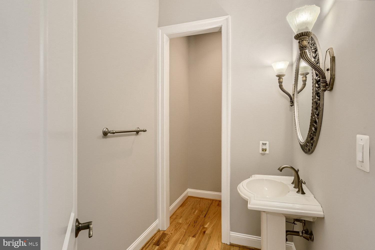 TIMBERLINE PARK - Residential Lease