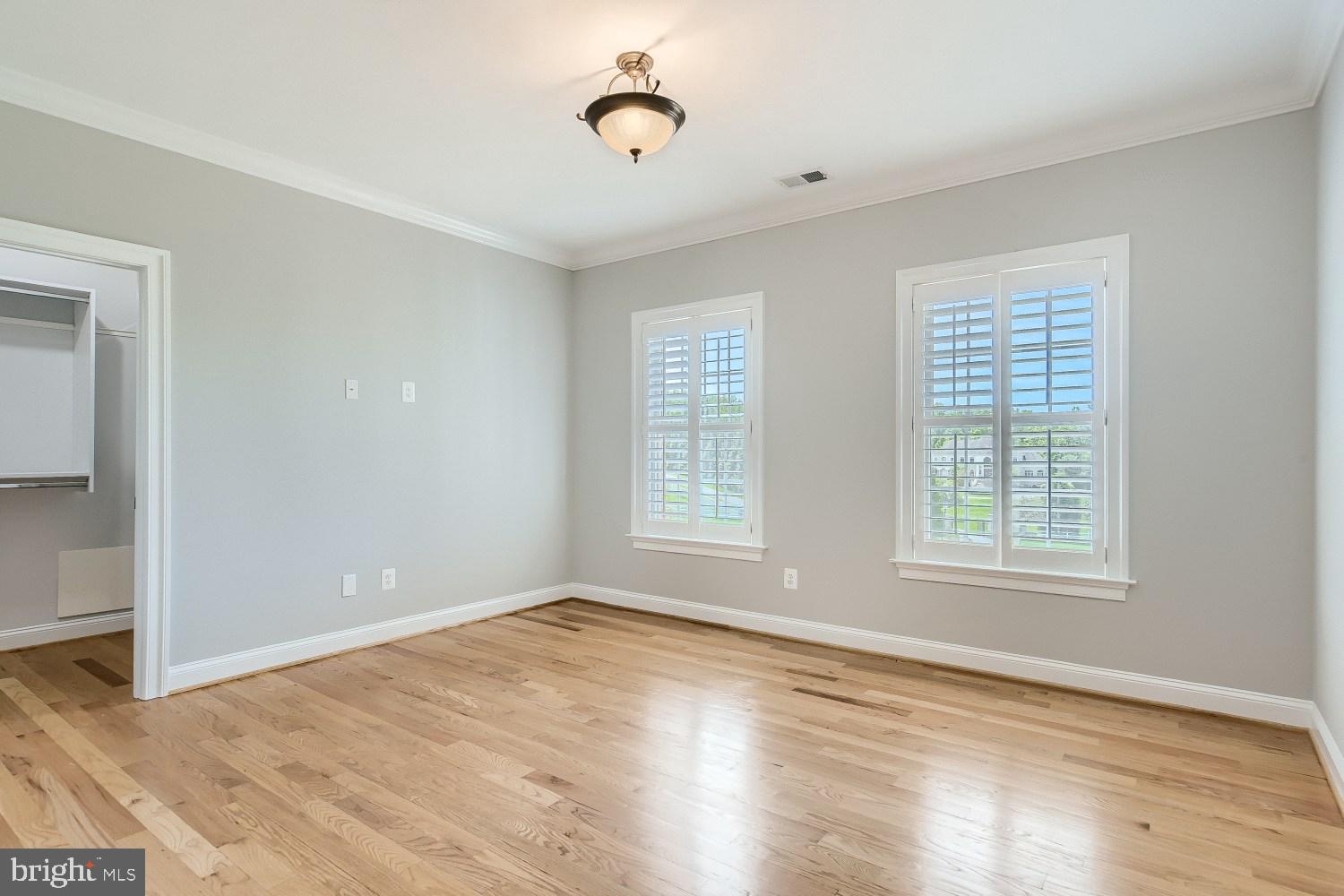 TIMBERLINE PARK - Residential Lease