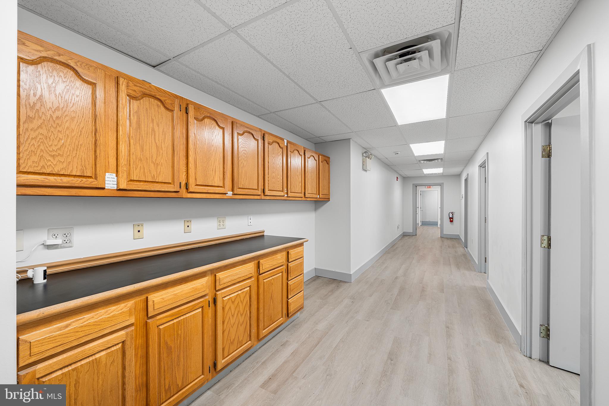 379 CHERRY STREET OFFICE