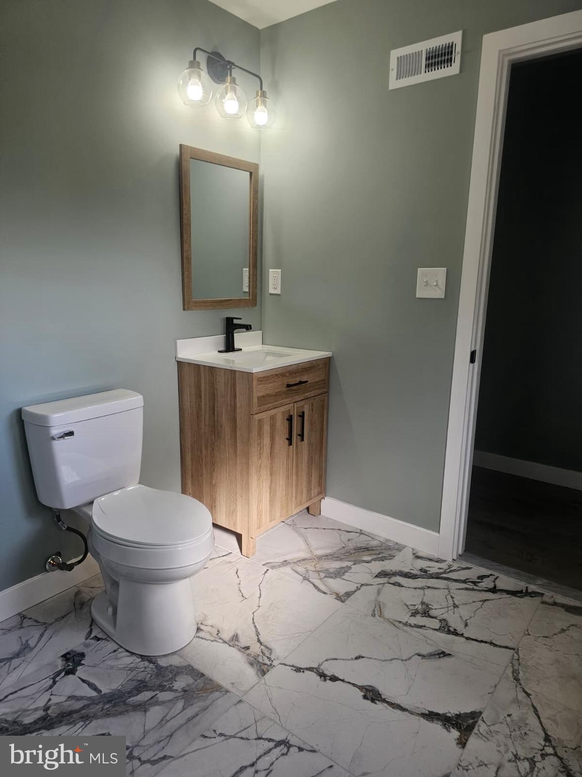 FERN ROCK - Residential