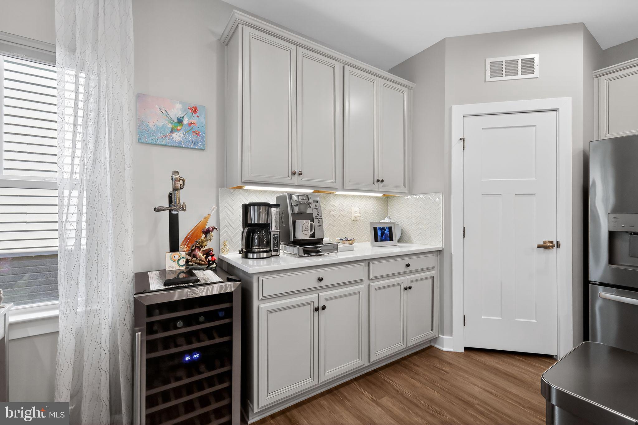 TWO RIVERS - Residential