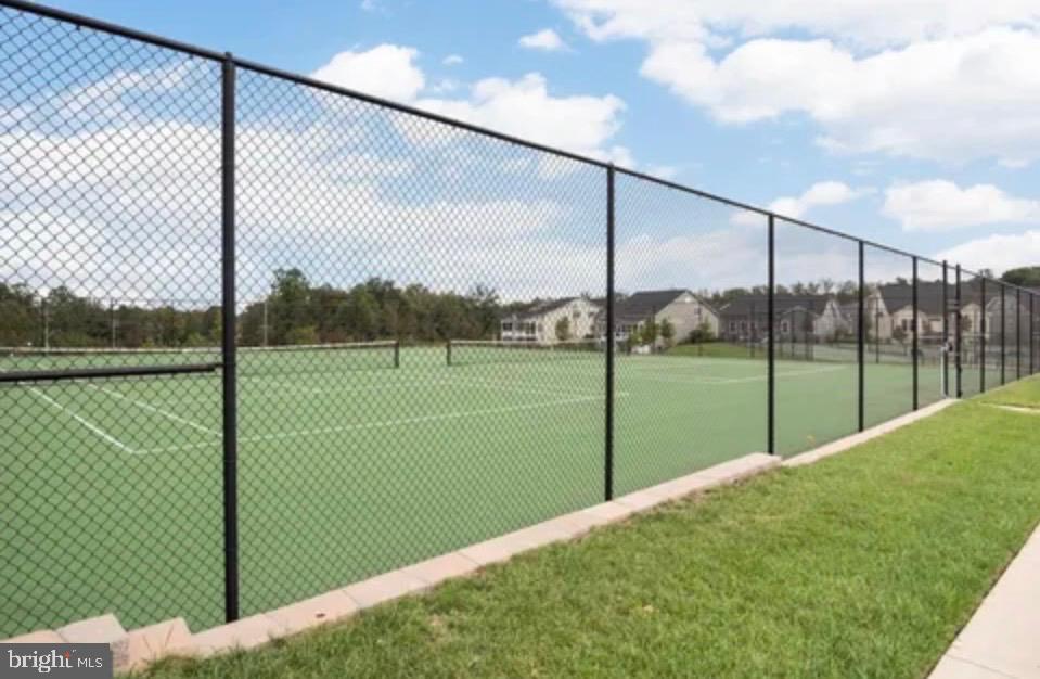 TWO RIVERS - Residential