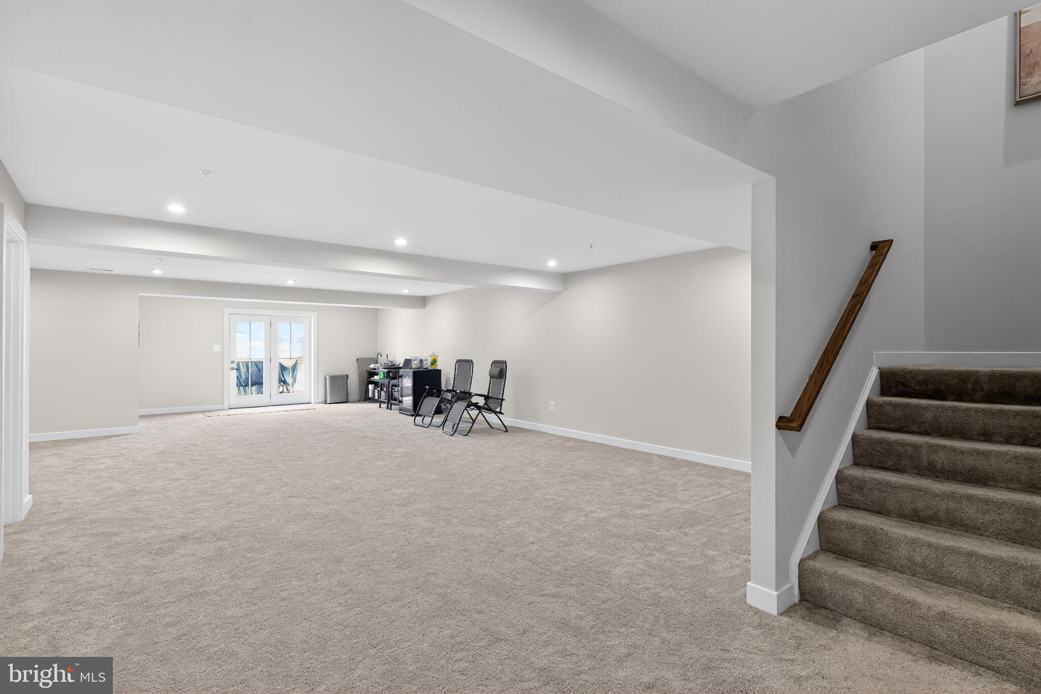 TWO RIVERS - Residential