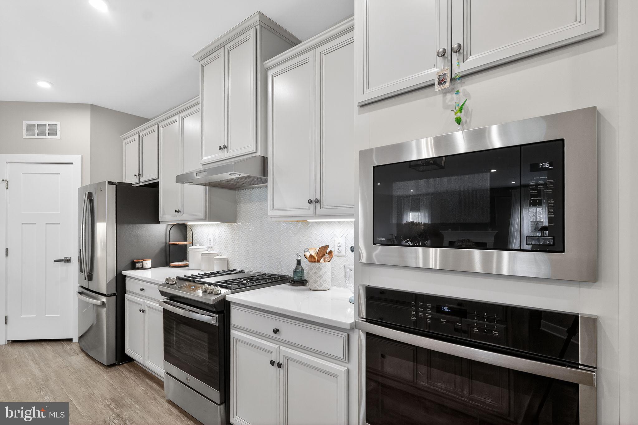 TWO RIVERS - Residential