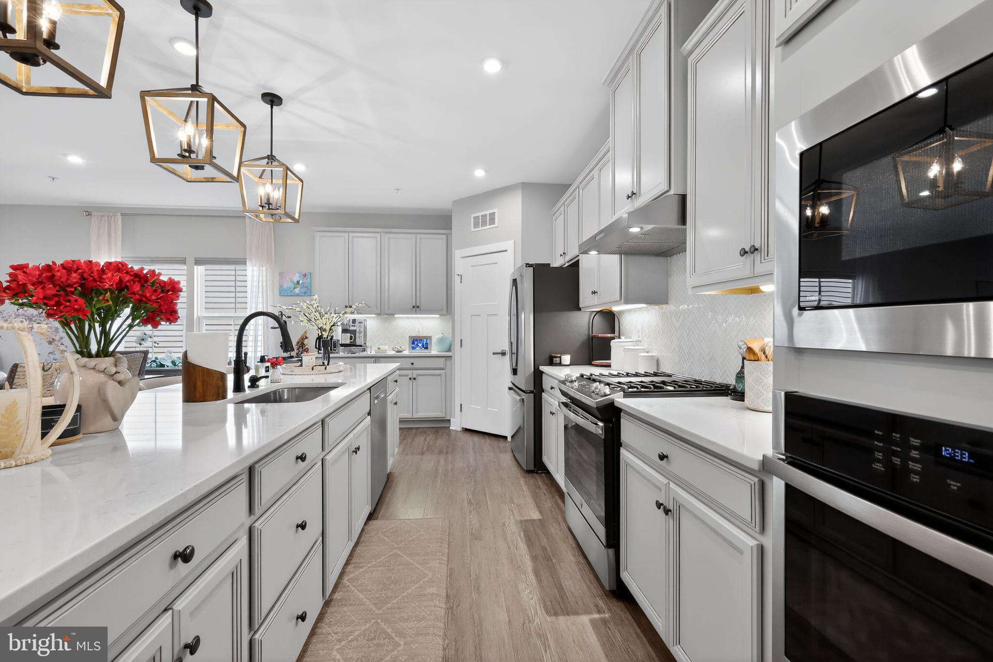 TWO RIVERS - Residential