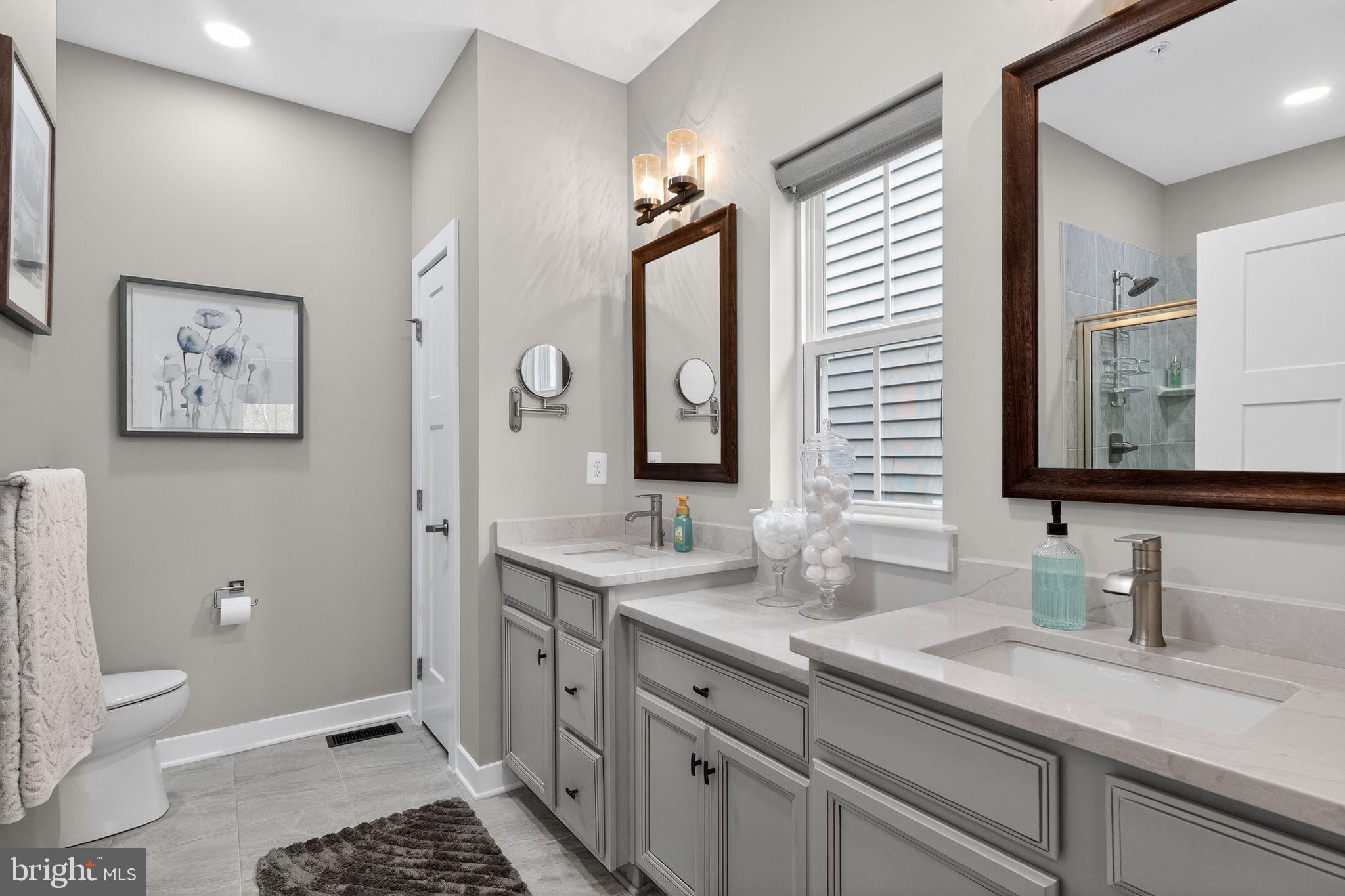 TWO RIVERS - Residential