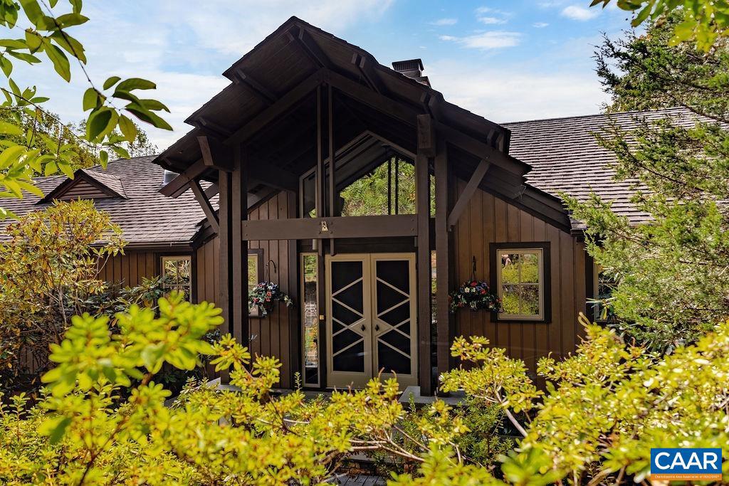 1137 CRAWFORDS CLIMB