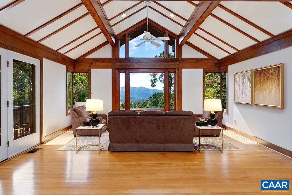 1137 CRAWFORDS CLIMB