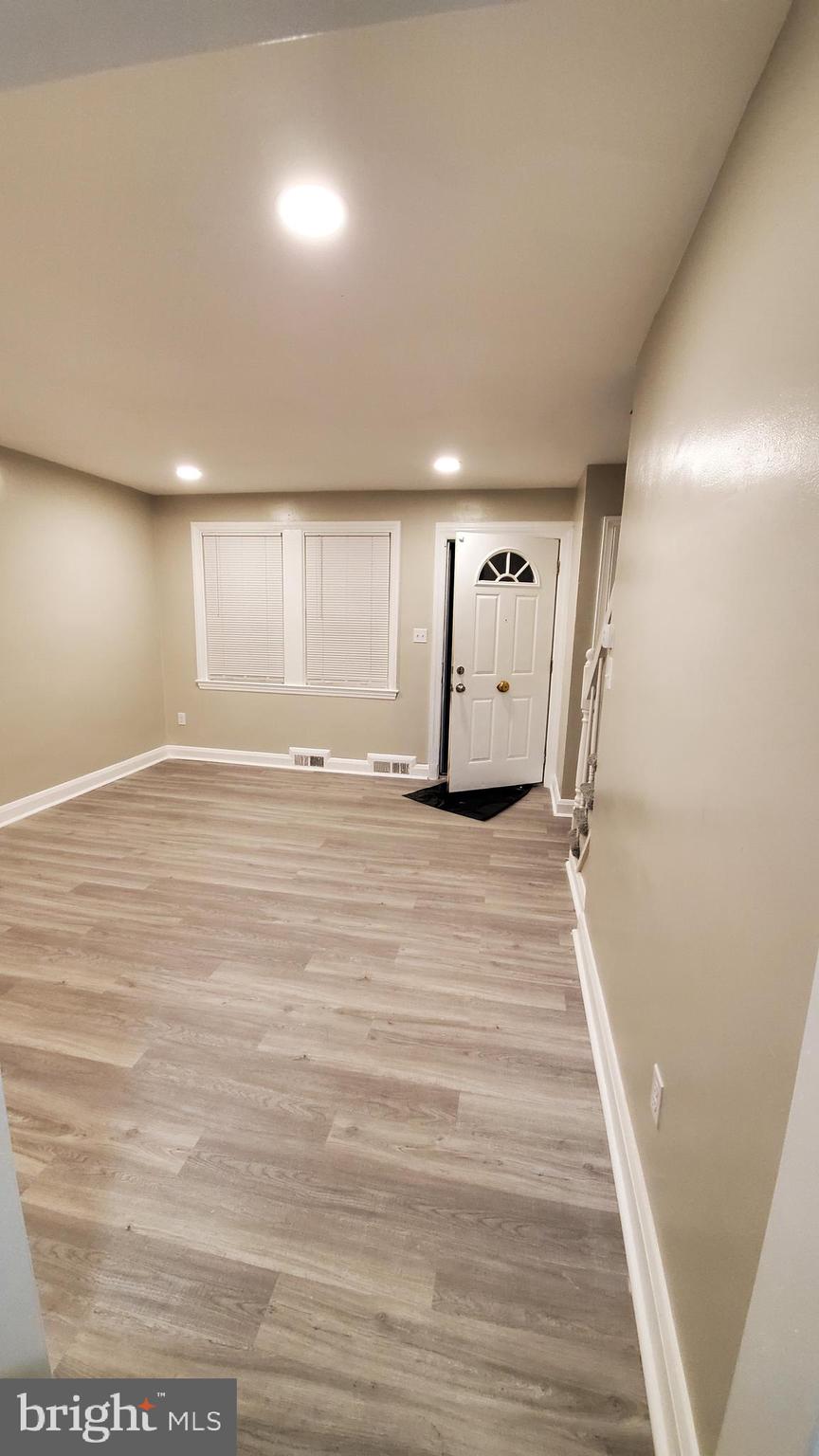 RICHNOR SPRINGS - Residential