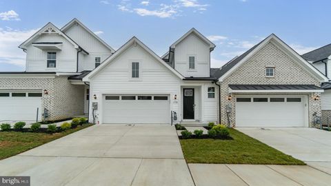 3702 ELIZABETH RIVER DRIVE UPPER MARLBORO MD 20772