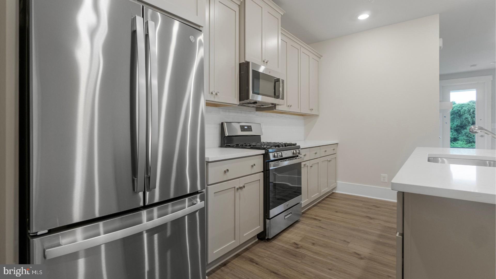 3702 ELIZABETH RIVER DRIVE