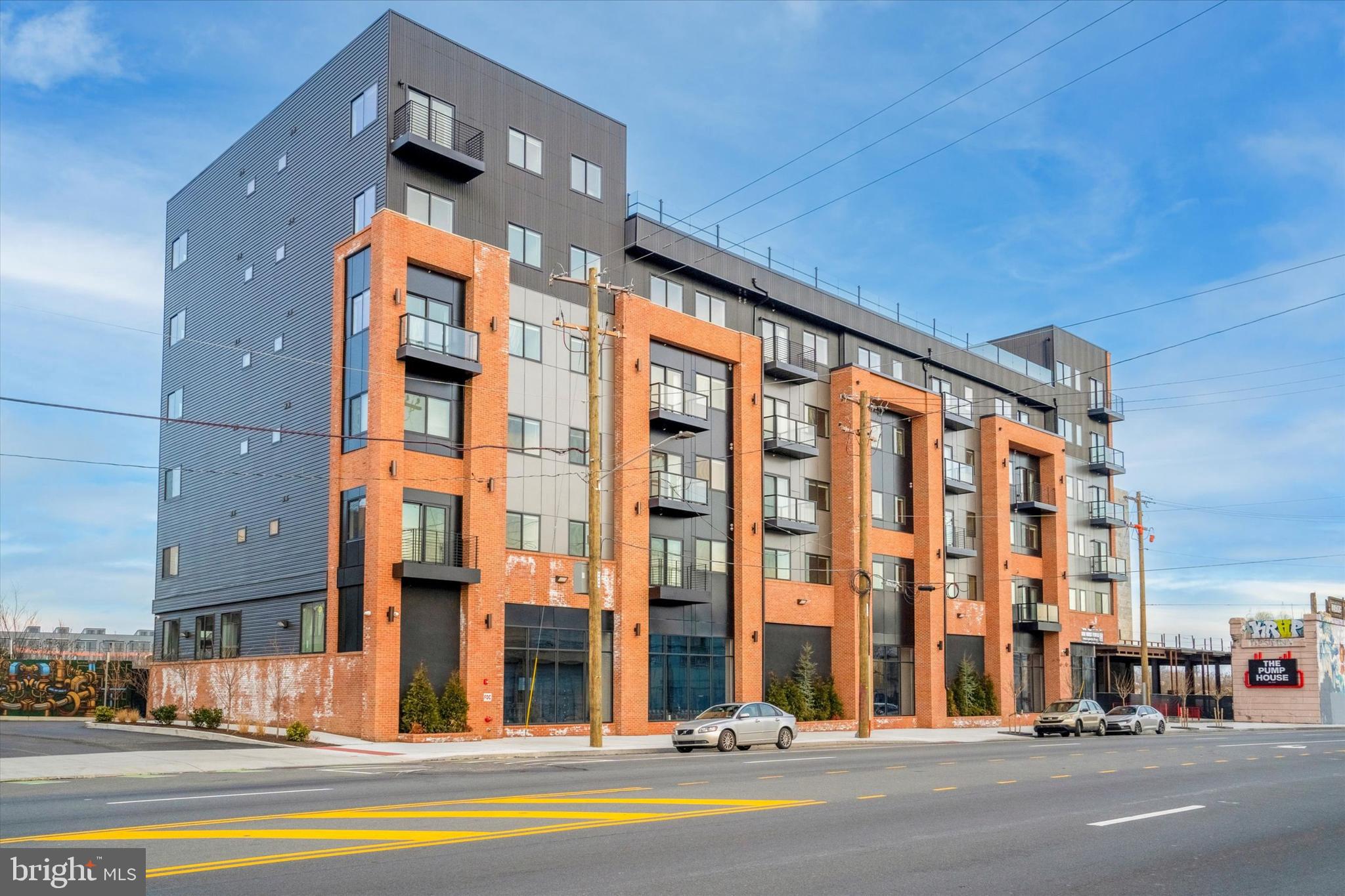 PORT RICHMOND - Residential Lease